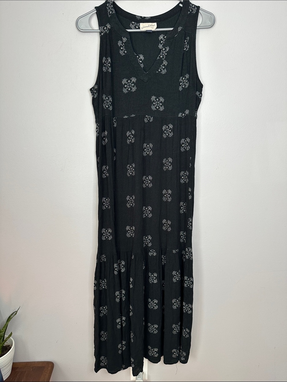Sleeveless Black Floral Maxi Dress - Casual Everyday size S